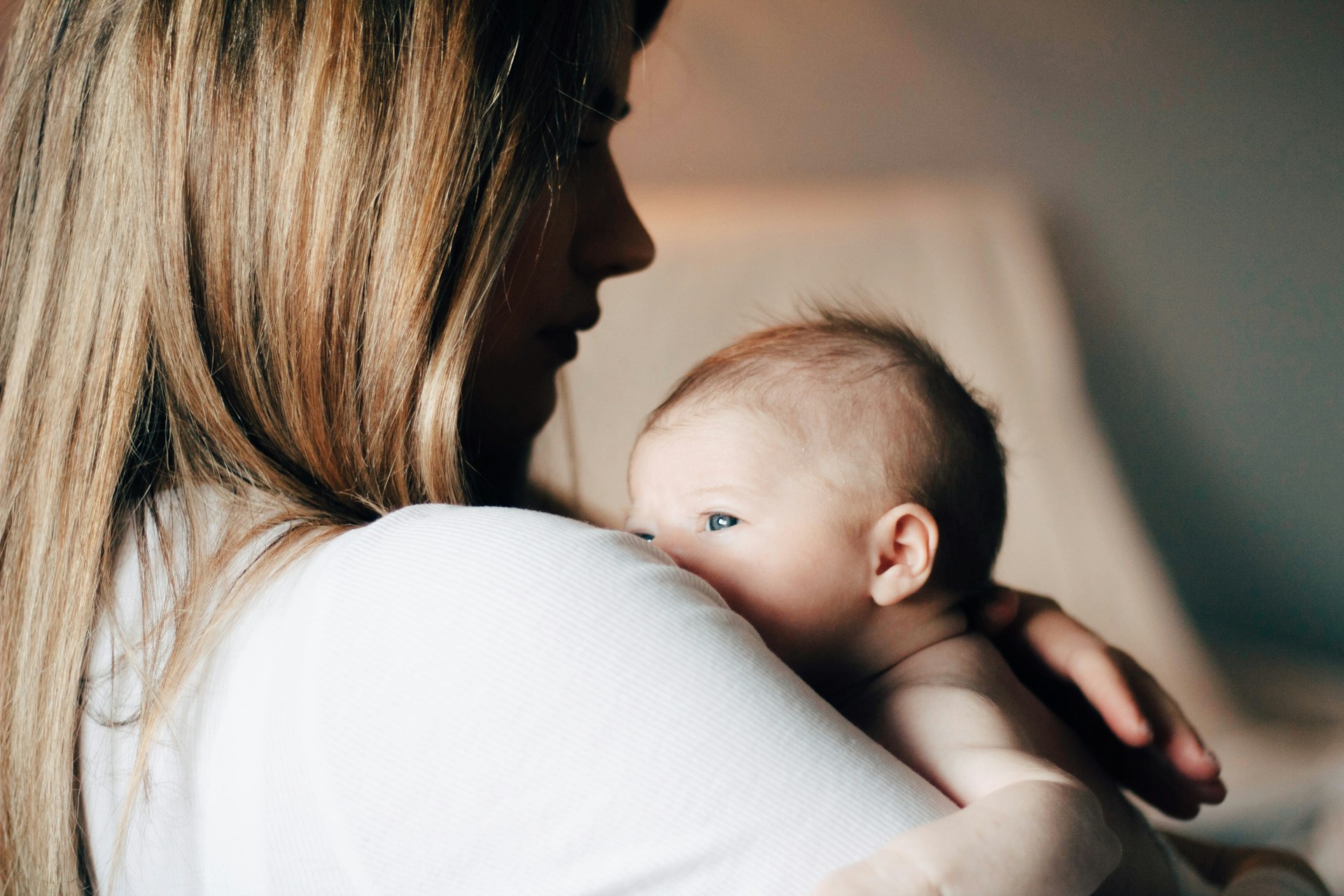 newborn feeding