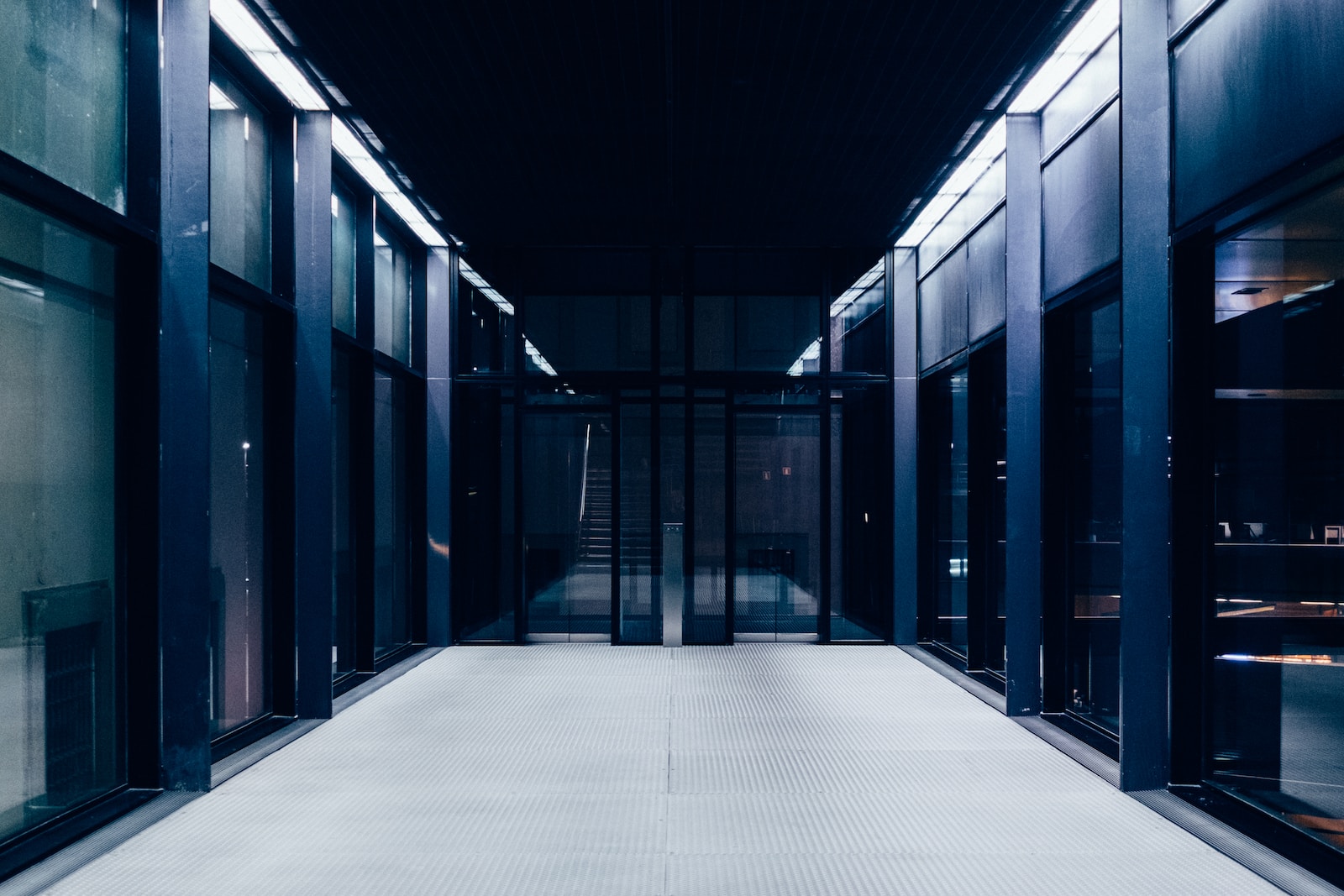 Establishing Your Cutting-Edge Server Room