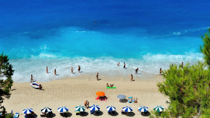 Transfer Travel Shows You Can Go Abroad for Less Than a Train Ride