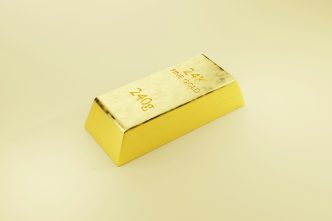 Gold jumps from £1,620 to £2,400 in 2025 as more investors seek shelter from economic chaos.