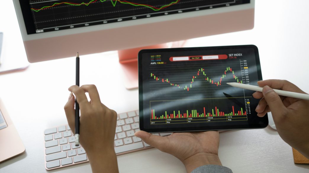 War Rattles Markets, but Tech Stands Tall