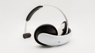 Flow Brings First FDA-Approved At-Home Brain Stimulation for MDD