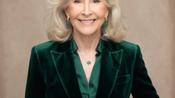 Mia Martin, South Florida author and writer