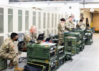 Gulf states US base debate