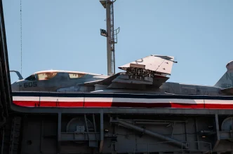 Trump steam catapult order