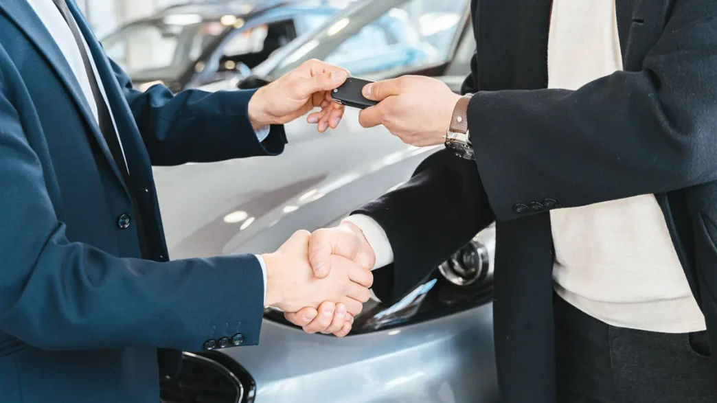 auto loan originations record