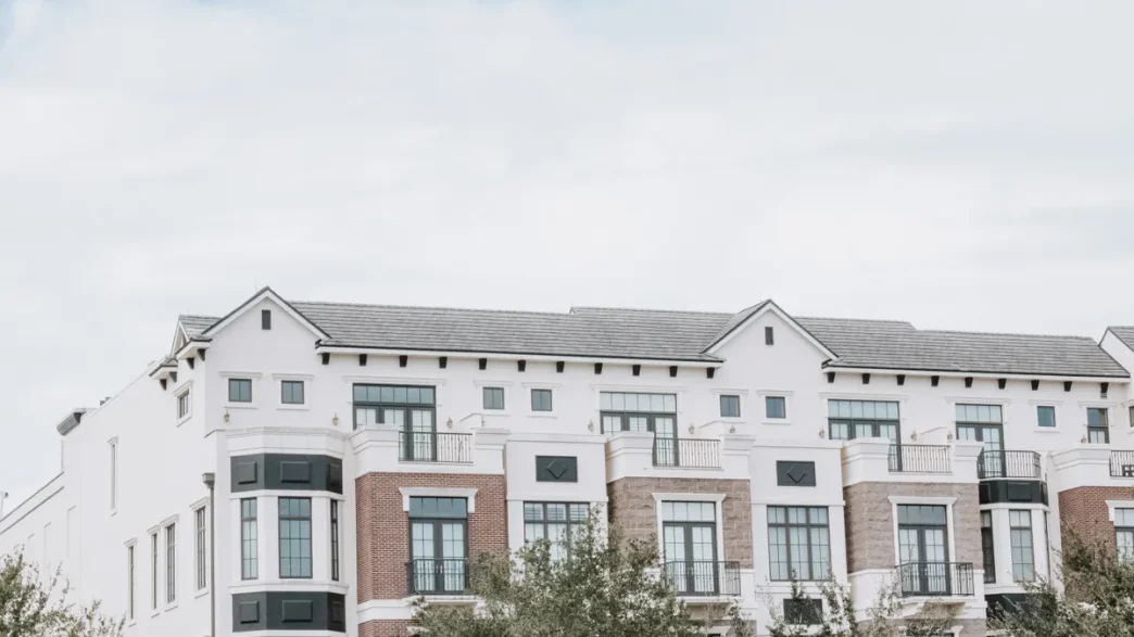 pending home sales record low