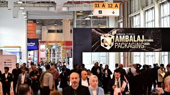Reed Tüyap brings the packaging industry together in Istanbul next October: visitors fill a hall at Eurasia Packaging Istanbul, Tüyap Fair and Congress Center